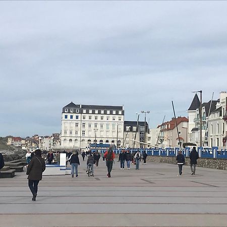 Une Jolie Vue - Appt 2 Pieces Vue Mer Balcon Sud Wimereux Exterior foto