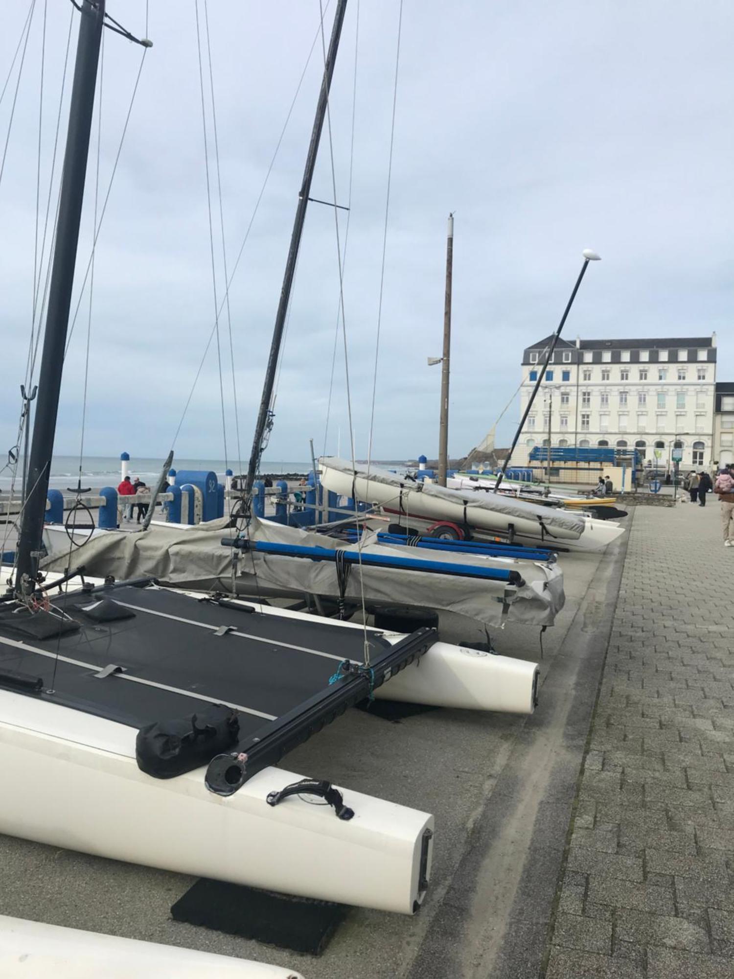 Une Jolie Vue - Appt 2 Pieces Vue Mer Balcon Sud Wimereux Exterior foto